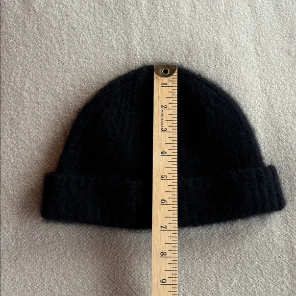 Pure Cashmere Beanie - Picture 3 of 6